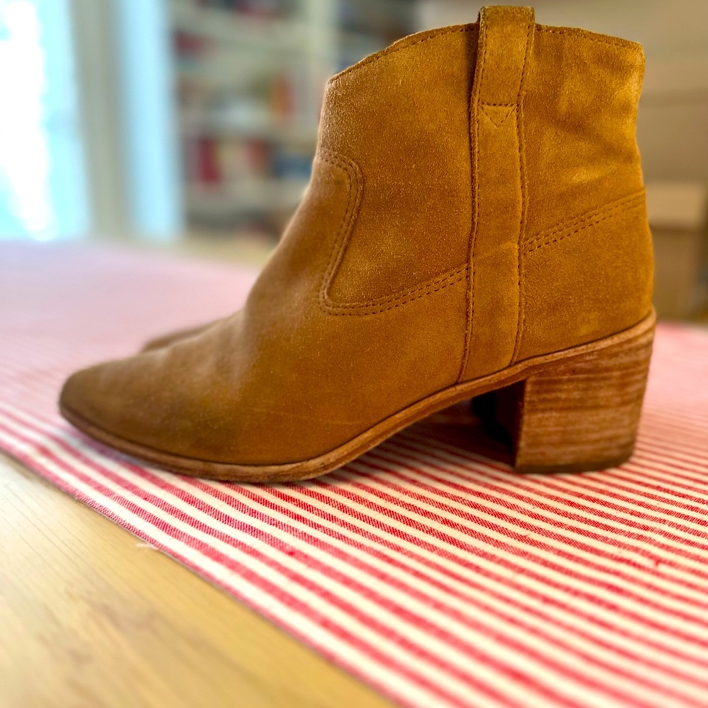 Madewell Suede Heeled Zip Western Bootie